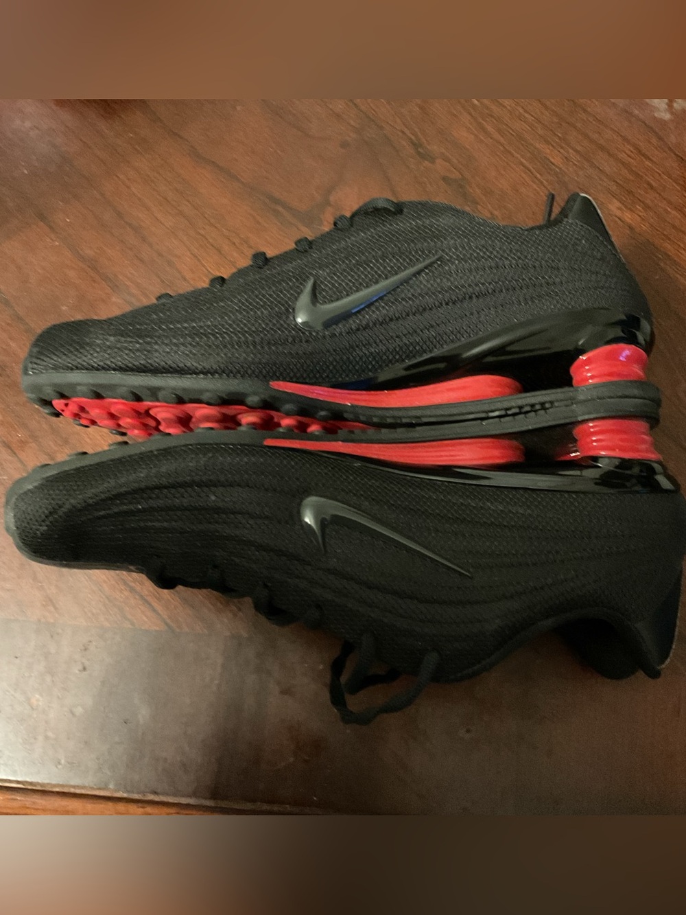 Nike Shox Z Women’s Black Sneakers with Red Cushion Accents